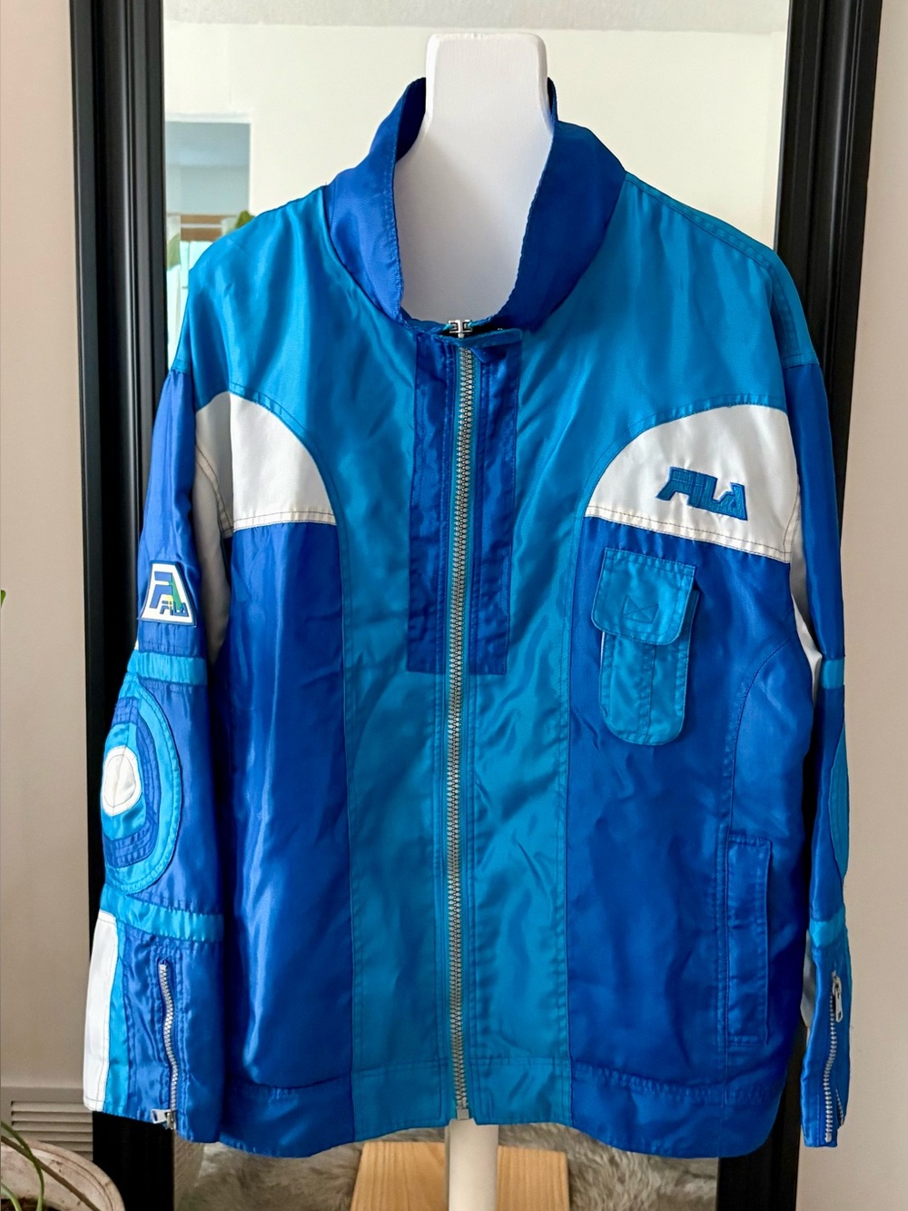 Vintage 1990’s FILA Alpine Snowbeach Ski/Snowboard Jacket